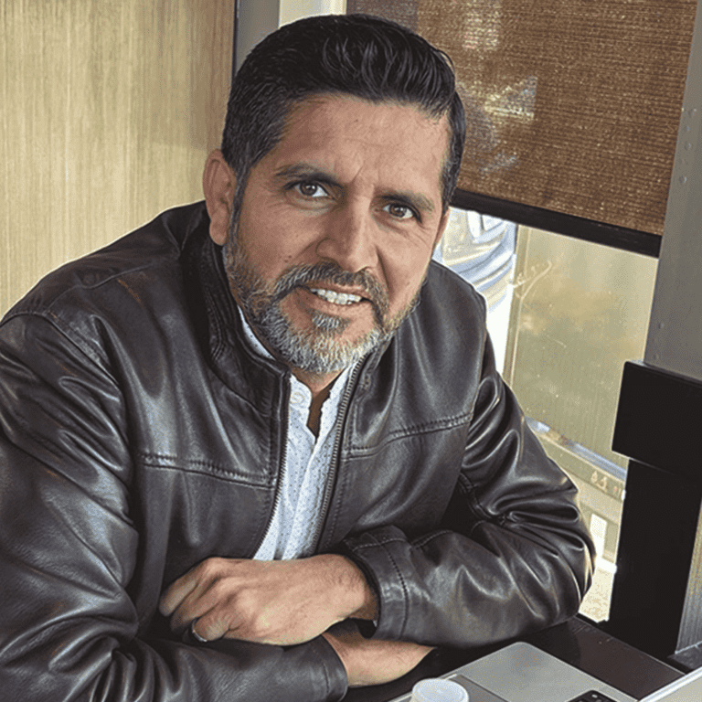 Juan
CEO